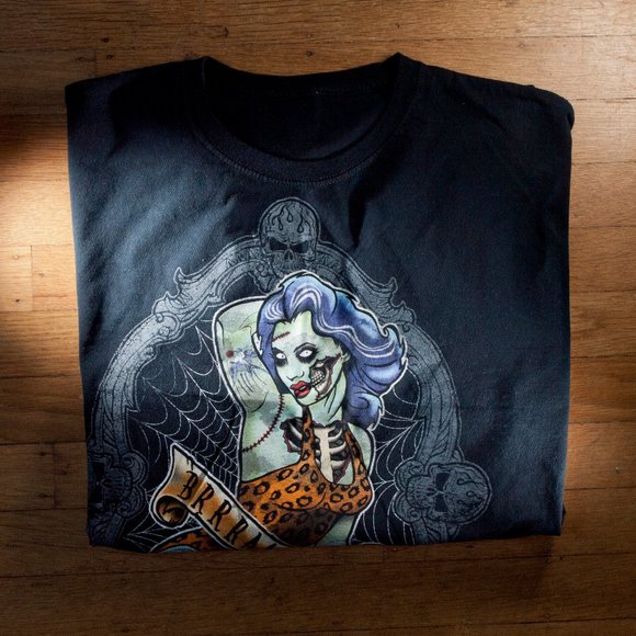 Other - Brains Zombie Graphic Tee